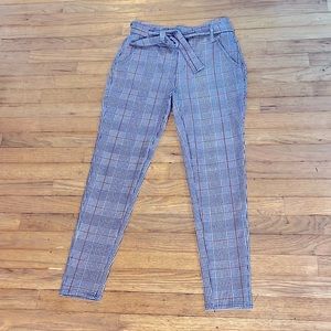Dressy plaid work pants with tie belt interchangeable size  L/XL